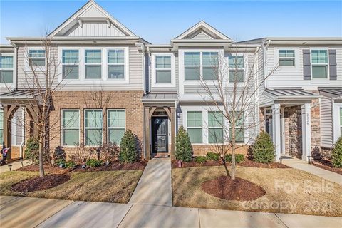 202 Waterlynn Ridge Road C sold townhome in Waterlynn Grove, Mooresville, NC