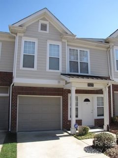 15429 Coventry Court Lane sold home in Coventry Court Townhomes, Charlotte, NC