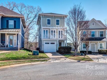 28123 Egrets Court