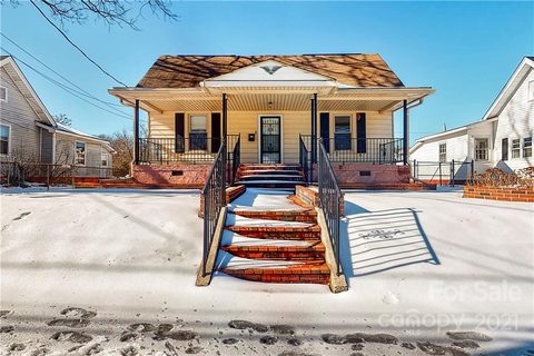 307 Weldon Street