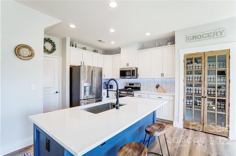 3606 Dolly Madison Road