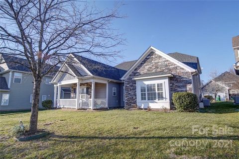 1008 Saint Johns Avenue sold home in Chestnut Oaks, Matthews, NC