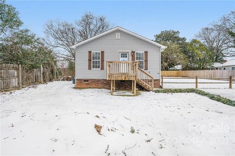 809 Fargo Drive