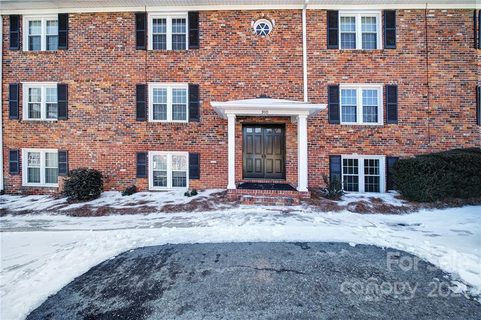 Previously sold for $176,000