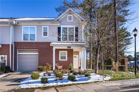 15437 Coventry Court Lane sold home in Coventry Court Townhomes, Charlotte, NC