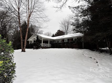 721 W Hills Road sold home in Towne Forest, Hendersonville, NC