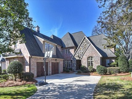 3860 Sedgewood Circle