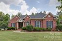 221 Ingonish Drive sold home in Gastonia, SC