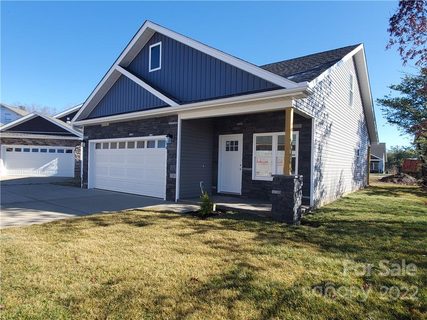 34 Sage Crest Loop sold home in New Stock Village, Weaverville, NC