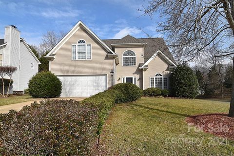 4102 Huntmeadow Drive sold home in Turnberry, Charlotte, NC