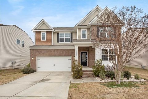 1112 Wainscott Drive