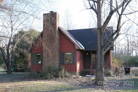 2407 Bearskin Lane sold home in Bearskin Place, Monroe, NC