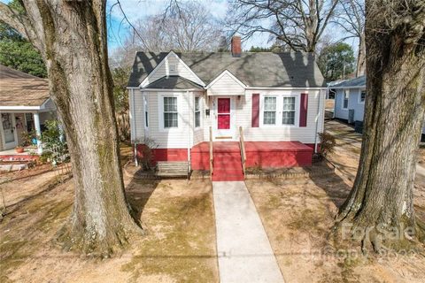 68 Douglas Avenue sold home in Aurora Highlands, Concord, NC