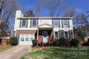 9807 Leatherwood Court sold home in Mint Hill, SC