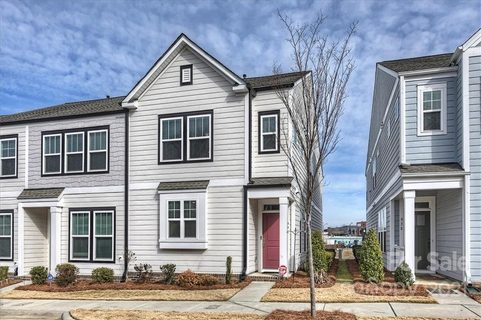 Previously sold for $379,101