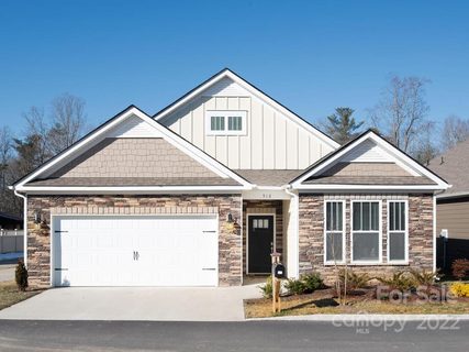 512 Summerfield Place