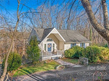 33 Sheppard Drive