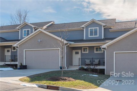 16 Thornes Lane sold townhome in Dillingham Woods, Asheville, NC