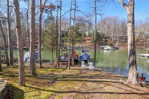 9 Weatherly Way