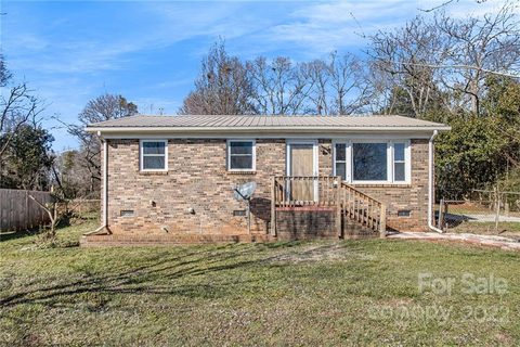 328 Telegraph Drive sold home in Charleston, Gastonia, NC