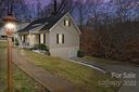 6187 N Knoll Place sold home in Hickory, SC