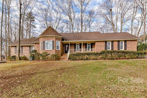 2311 Bearskin Lane sold home in Bearskin Place, Monroe, NC