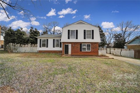 6323 Coach Hill Lane