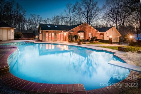 619 Saint Cloud Drive