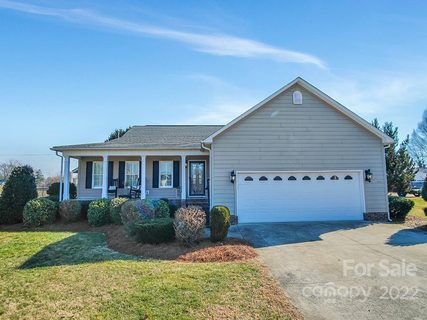 409 Crown Creek Drive sold home in Crown Creek, Cherryville, NC