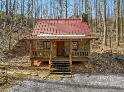 615 Pollys Mountain Road 9 sold home in Hideaway Acres, Saluda, NC