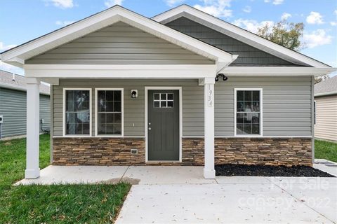 1934 11th Avenue sold home in 20th Street NE Village, Hickory, NC