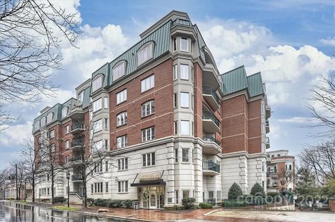 401 N Church Street 205