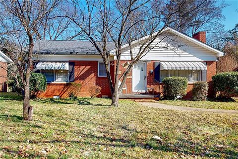 1032 Dresden Drive