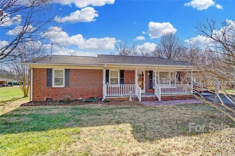 309 Meadowood Circle sold home in Briarcliff, Kannapolis, NC