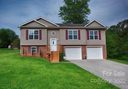 213 Pine Meadows Circle sold home in Hickory, SC