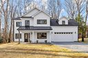 8132 Wilson Woods Drive sold home in Mint Hill, SC