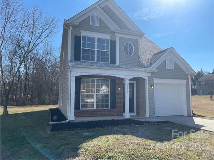 10456 Roundleaf Drive sold home in Loren Farms, Charlotte, NC