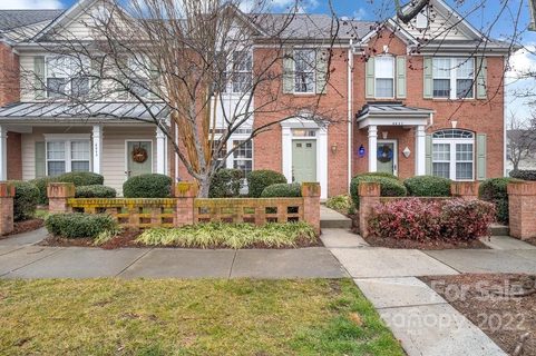 6935 Creft Circle