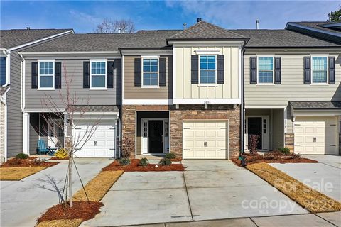 2038 Suttonview Road
