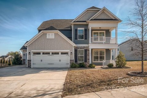 9015 Loch Glen Way