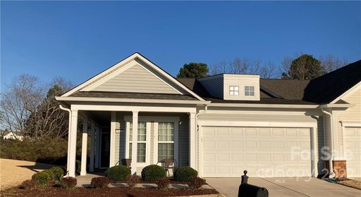 5013 Thistle Lane 201