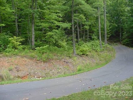 1705 Songbird Court 4 sold lot in Oak Forest, Lenoir, NC