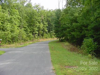 1721 Songbird Court 8 sold lot in Oak Forest, Lenoir, NC