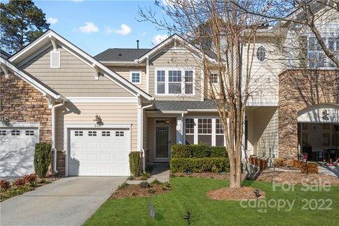 554 Pine Links Drive 245