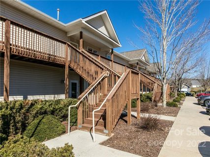 107 Olde Covington Way sold condo in Covington Crossing, Arden, NC