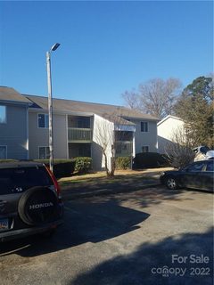 1683 Eagles Place 202