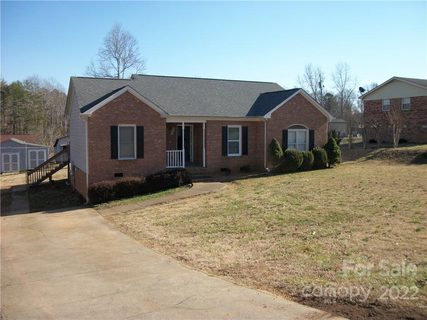 1313 Shady Oak Trail 4 sold home in Laurel Woods, Gastonia, NC