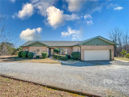 50 Laurel Circle sold home in Persimmon Hill, Columbus, NC