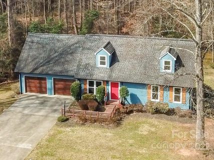 834 Kings Drive sold home in British Woods, Lenoir, NC