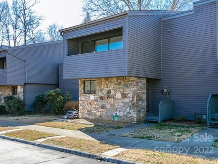 441 Mountain Boulevard D102